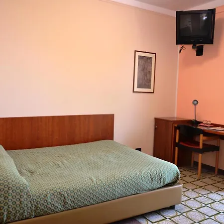 Parc Casa Mia מלון