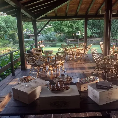 Parc Casa Mia מלון לאזיסה