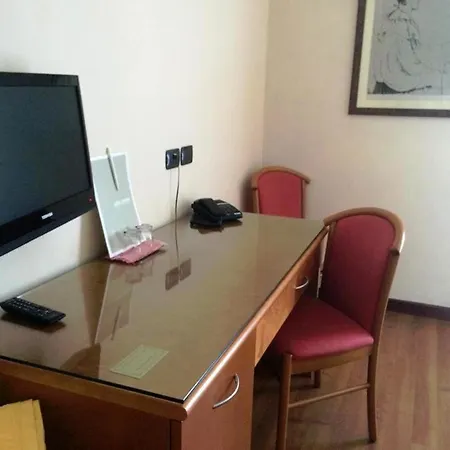 Parc Casa Mia מלון לאזיסה