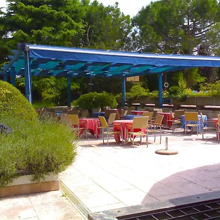 מלון Parc Casa Mia לאזיסה